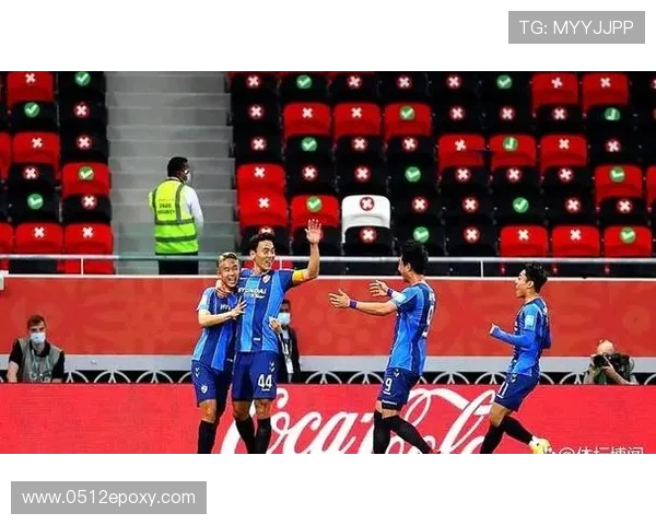 上海申花全力出击力争胜利 力压对手打造主场优势