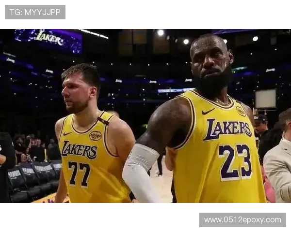 灰熊激战湖人巅峰对决詹姆斯再掀进攻狂潮莫兰特誓言捍卫主场荣耀