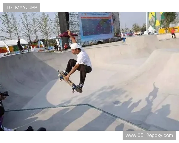 南京攀岩队在滑板精英赛中的技术表现分析与点评