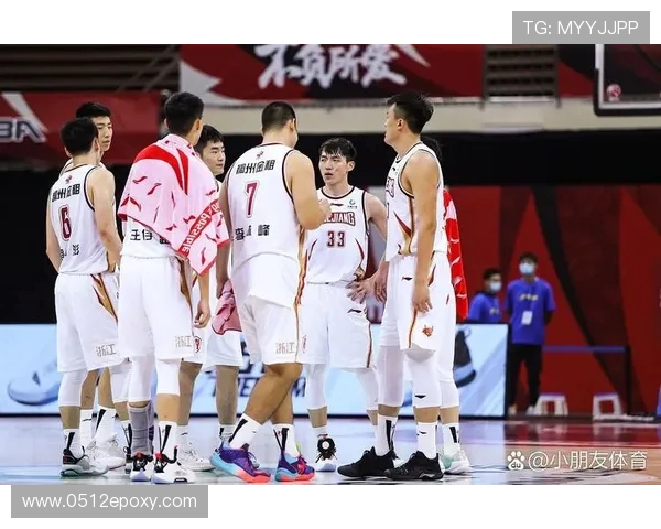 赛后分析：广州篮球队与西安篮球队的耐力较量与战术思考
